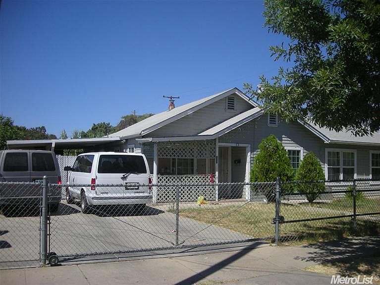 2nd image of 321 R St