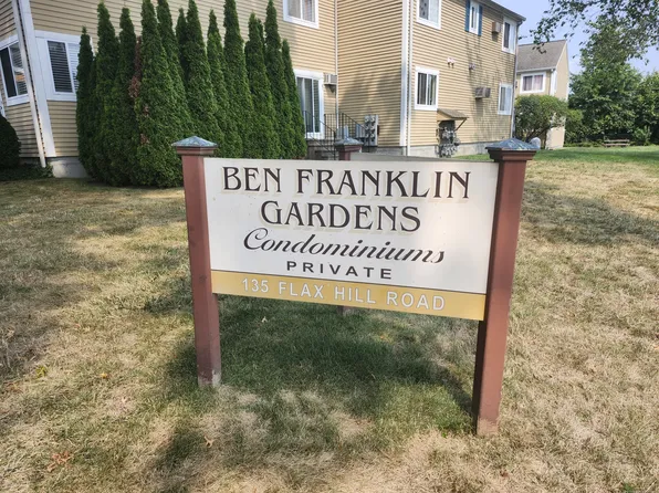 135 Flax Hill Road APT 21, Norwalk, CT 06854