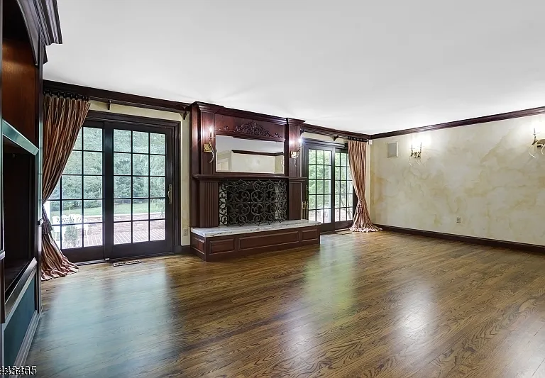 901 S Orange Ave — Photo 3