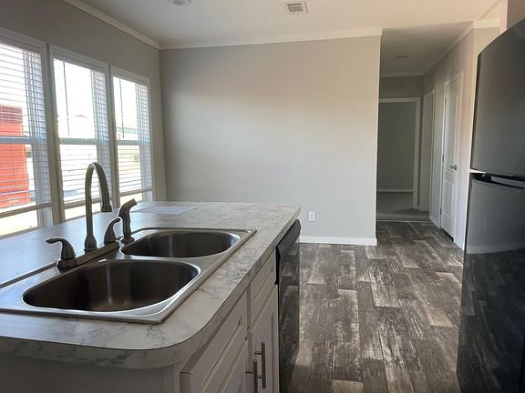 5th image of 198 Mill Run Ave #154