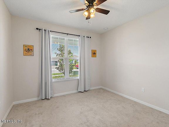5th image of 10861 KENTWORTH Way