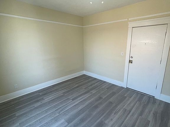 3rd image of 2515 K St #6