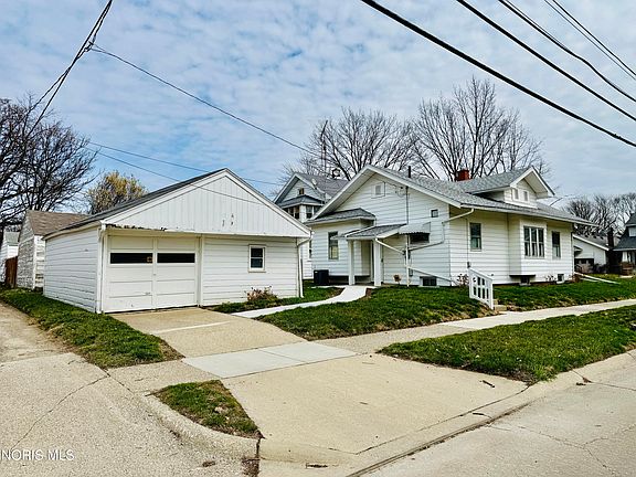 3rd image of 752 Hampton Ave