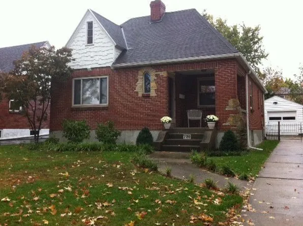220 Cushing Ave, Dayton, OH 45429