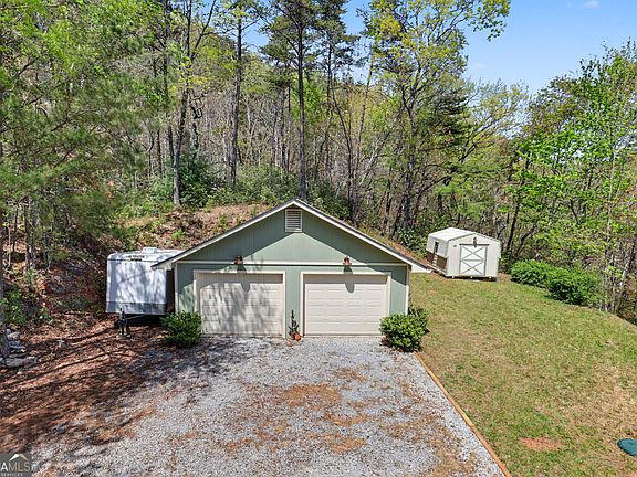 39th image of 542 Eastern Cross Ln