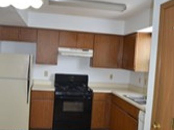 4th image of 1580 Doten Ave #1580