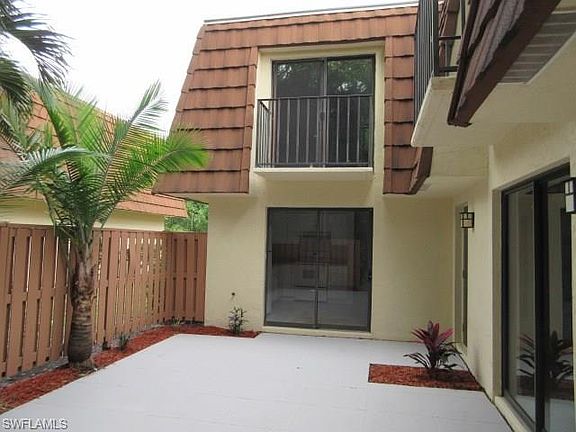 4th image of 5239 Cedarbend Dr APT 2
