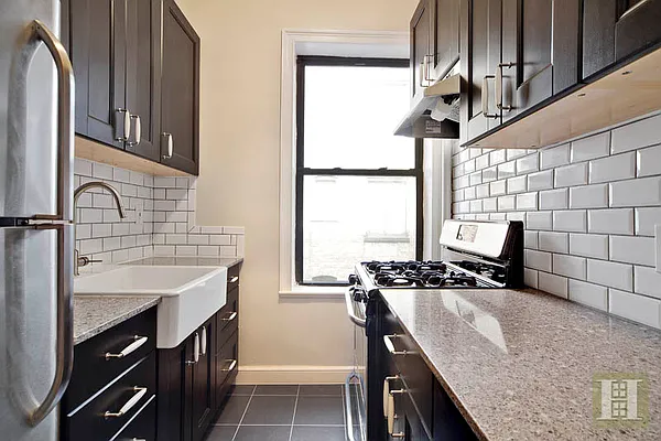 Rented by Halstead Real Estate | media 18