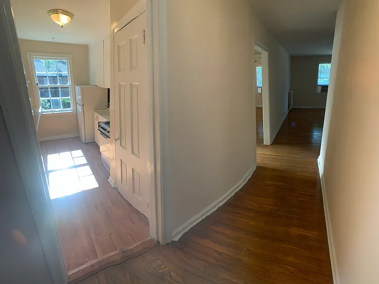 2828 Thornhill Rd #302B — Photo 43