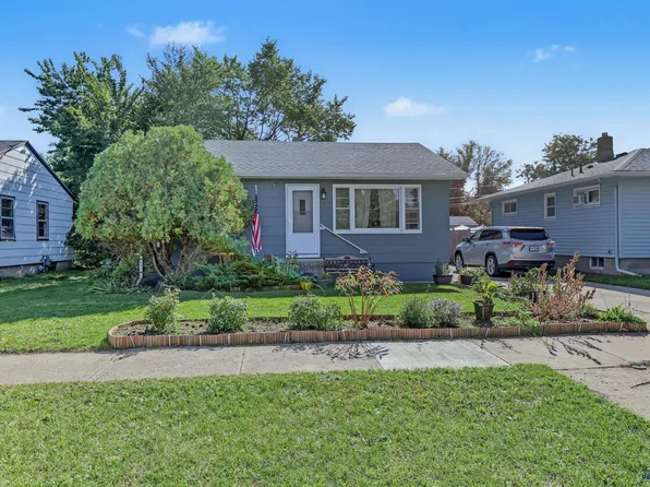 1207 E Saint Cloud St, Rapid City, SD 57701