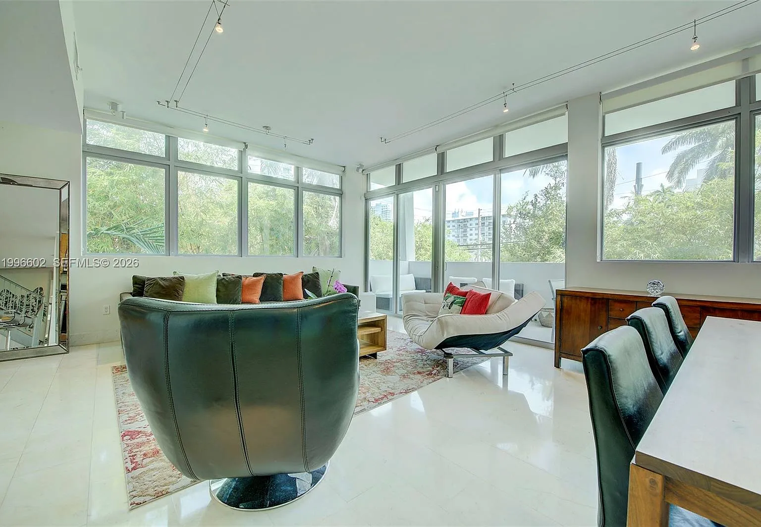 So Be Bay Condo — Photo 4