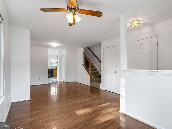 4th image of 14188 Autumn Cir