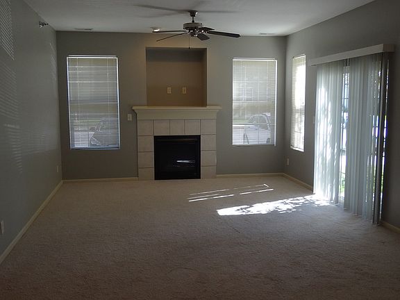3rd image of 1311 SE University Ave Unit 106