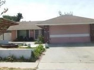 433 E Grant St, Rialto, CA 92376