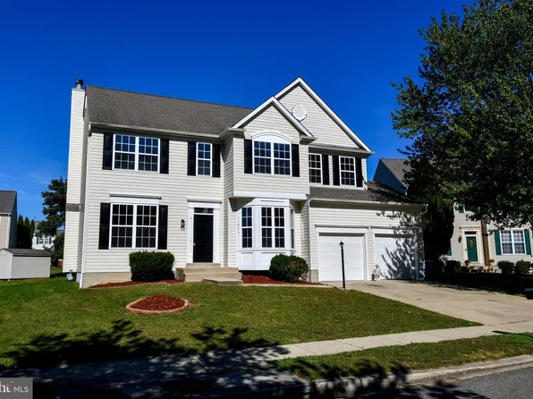 11824 Murre Ct, Waldorf, MD 20601