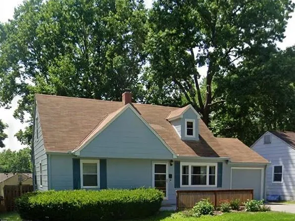 8306 Madison Ave, Kansas City, MO 64114