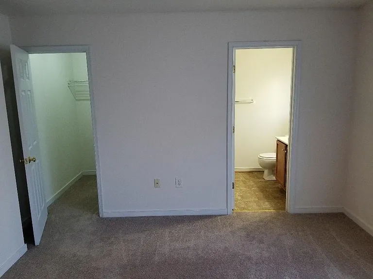 106 Colter Dr — Photo 12