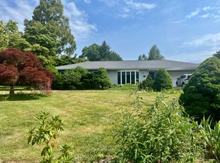 400 Hill Rd, Southold, NY 11971