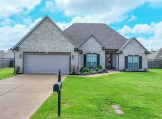 98 Samuel Dr, Jackson, TN 38305