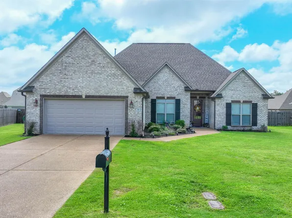 98 Samuel Dr, Jackson, TN 38305