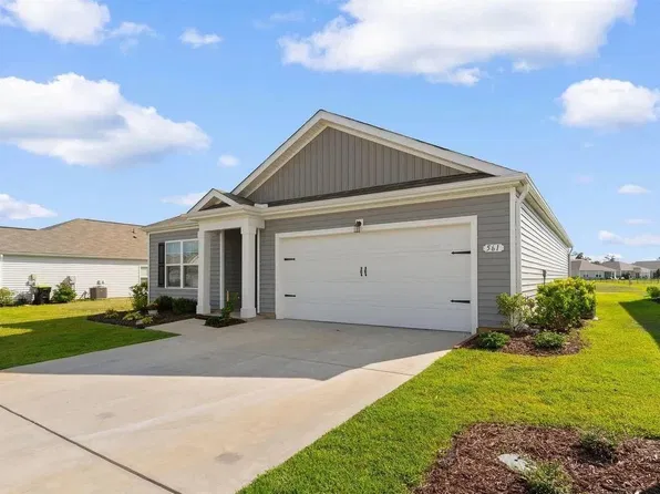 561 Woodland Farms Cir, Aynor, SC 29511