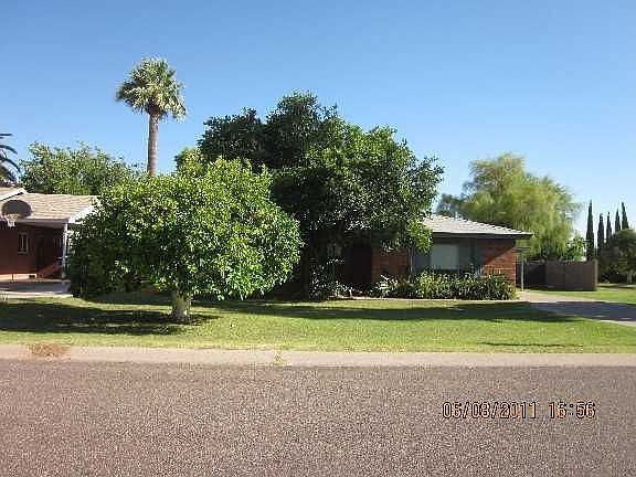 5th image of 1923 E San Miguel Ave