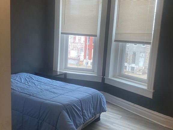2nd image of 2029 W North Ave