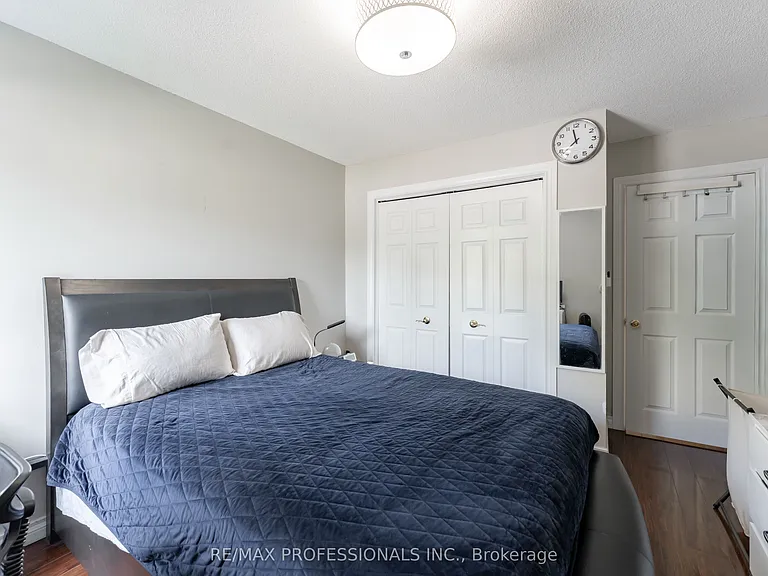 75 Glenburn Ct #111 — Photo 18