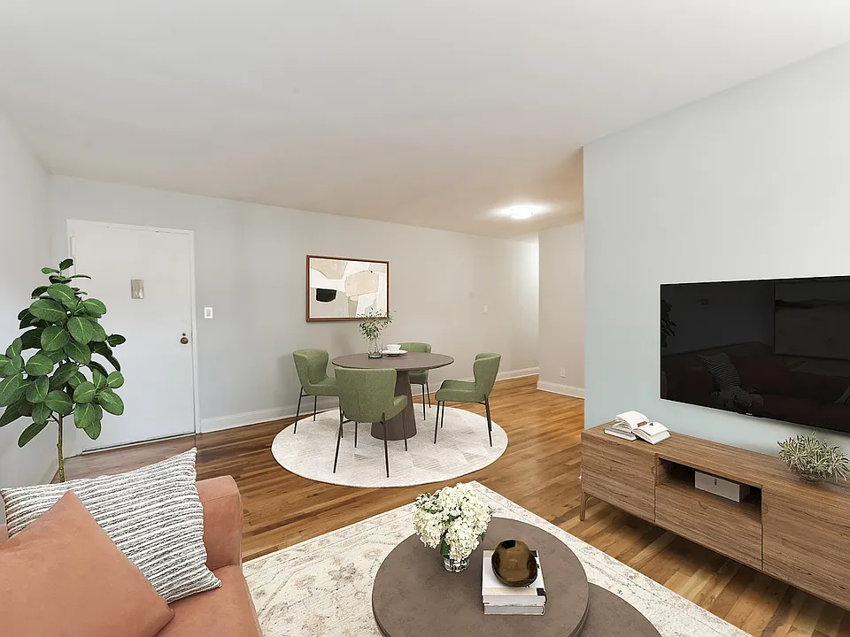 Elevate your lifestyle at Eagle Rock Apartments at Hicksville. This inviting living space features modern design and a cozy ambiance, perfect for relaxation and entertainment. Don't miss your chance to make this your homeschedule a visit today!