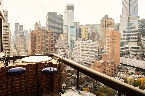 Sold by Alpha Properties NYC I LLC | media 14