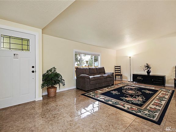5th image of 6518 203rd St E Spanaway #98387-5776