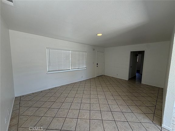5th image of 9227 Bruce Ave