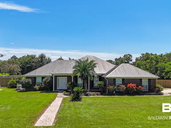 10128 Grove Dr, Fairhope, AL 36532
