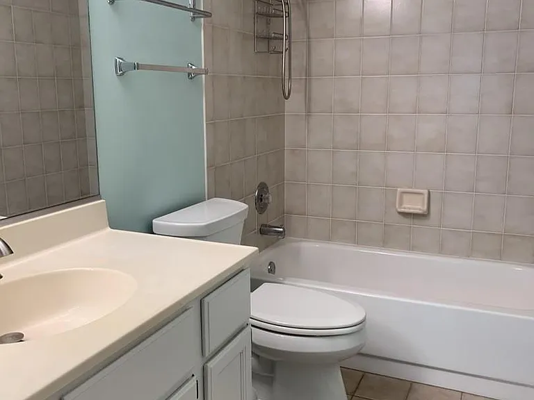 946 Shoreline Rd #905 — Photo 11
