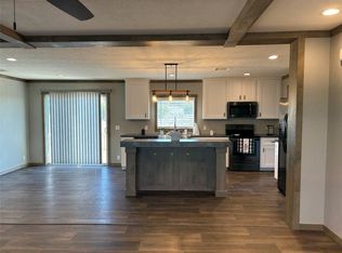 155 Upper Denton Ct, Weatherford, TX 76085