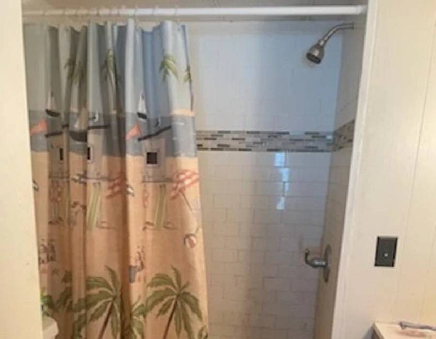 2nd image of 2580 Nursery Rd #412