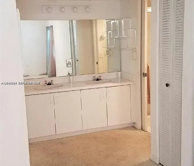 550 SW 137th Ave #101L — Photo 15