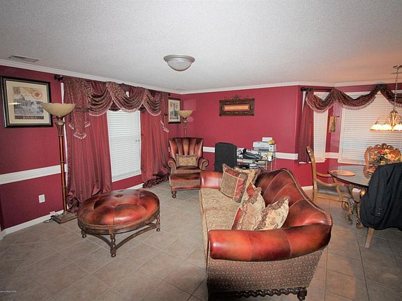 4th image of 4147 Dockery Dr
