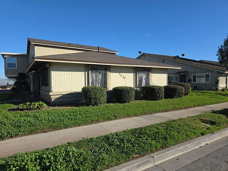 2530B El Dorado Ave — Photo 5