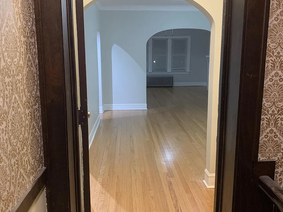 1814 Warren St #2W