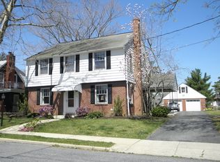 135 E Locust St, Annville, PA 17003