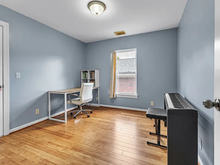 812 Pisgah Park — Photo 35