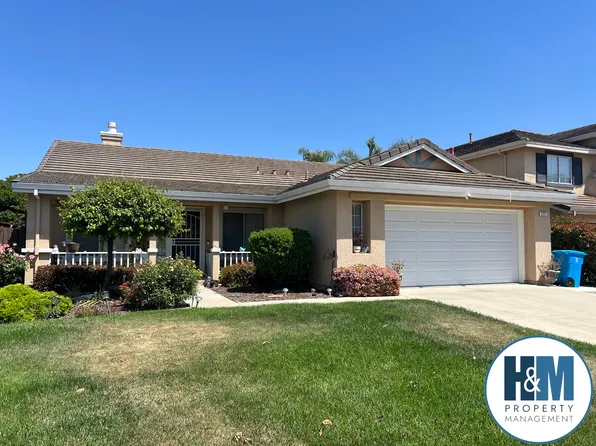2351 Fairhaven Dr, Hollister, CA 95023