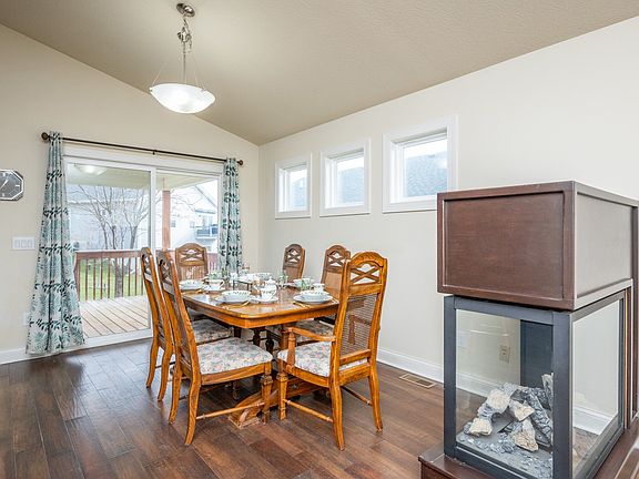 5th image of 14538 Alpine Dr