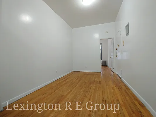 Rented by Lexington Real Estate Group | media 6