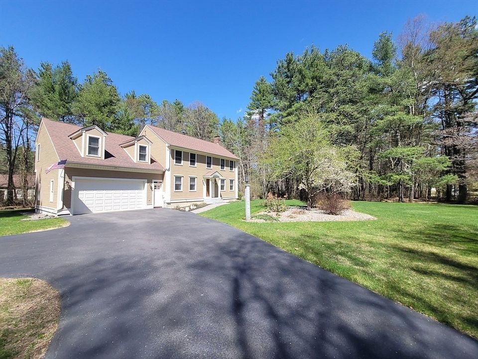 1st image of 20 Squannacook Dr