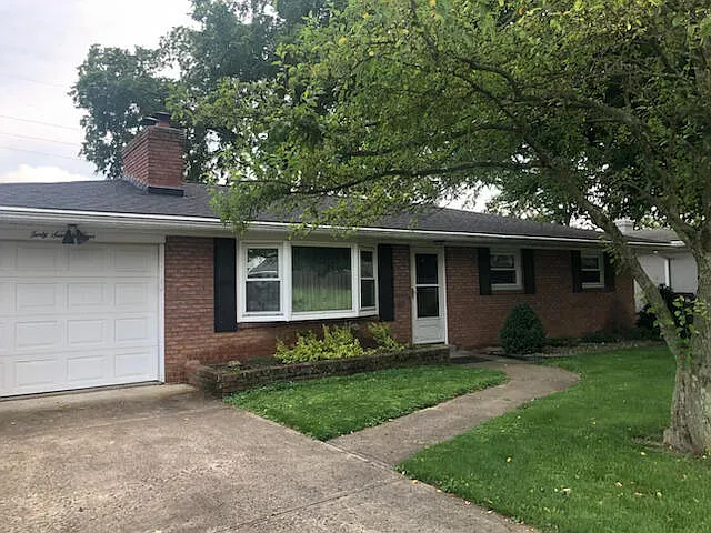4074 Elizabeth Dr photo 1
