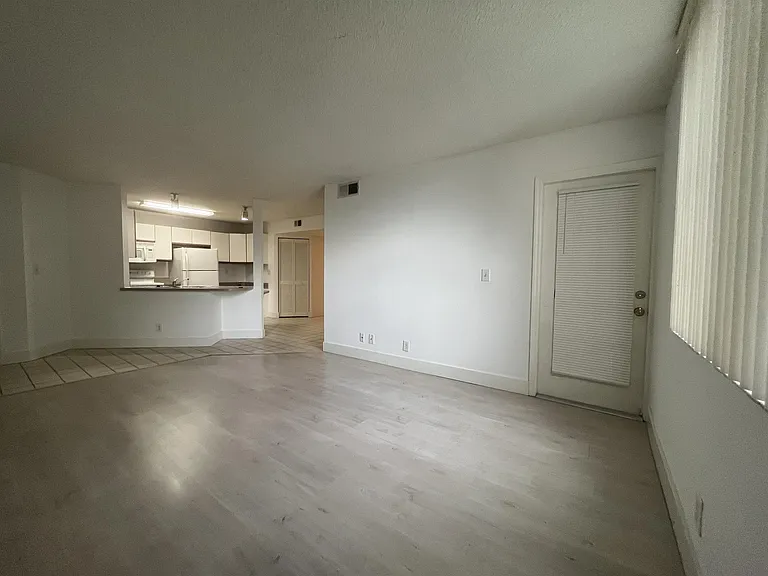 4035 W McNab Rd #203F — Photo 34