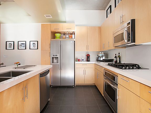 4th image of 1050 Island Ave Unit 311