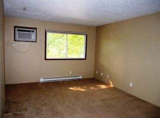 3620 Twana Dr APT 08, Des Moines, IA 50310